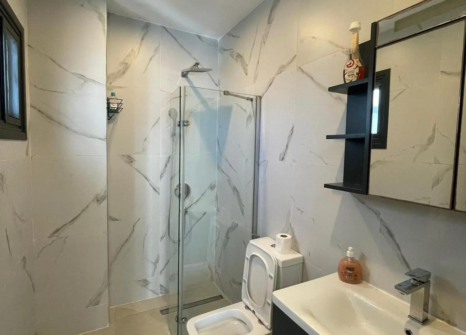 Amethyste Daire Dakar